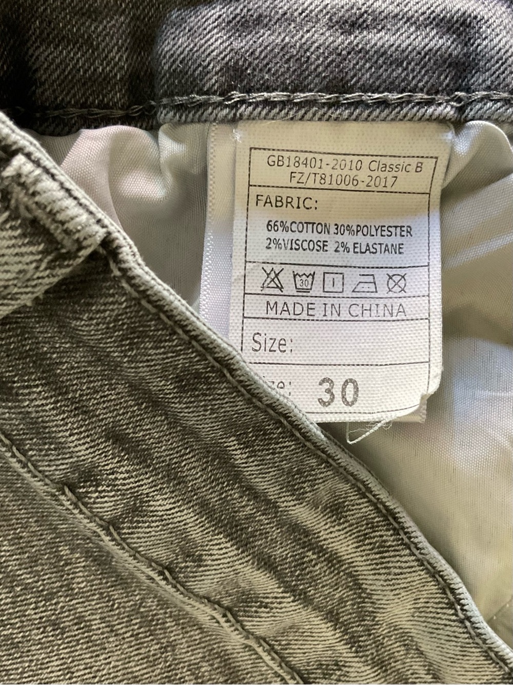 Women’s Gray Distressed Skinny Jeans Size 30 High Rise Stretch Denim - Picture 2 of 4
